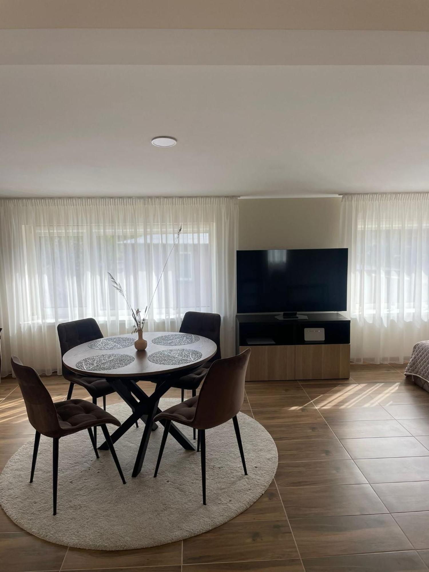 Alvydo Apartamentai Kaunas Bagian luar foto